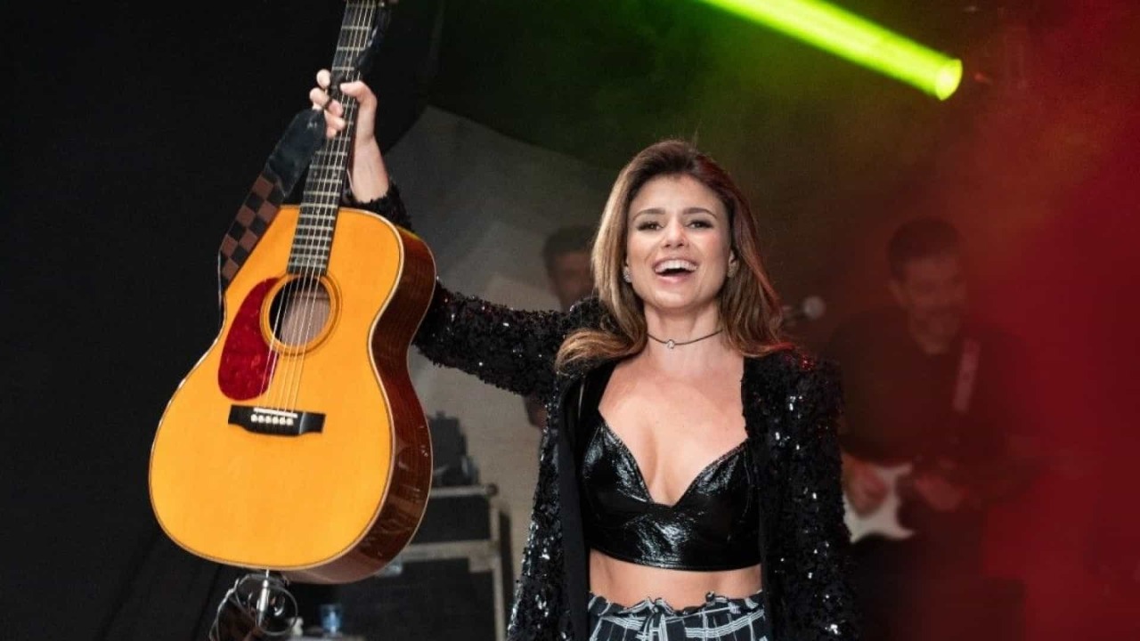 Assessor de famosos revela exigências no camarim de Paula Fernandes