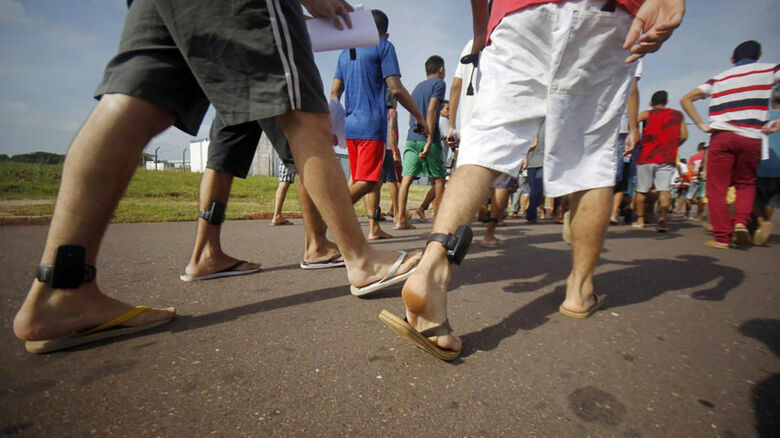 Câmara aprova projeto para acabar com saídas temporárias de presos