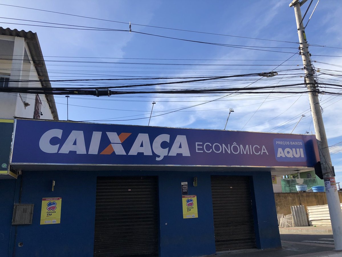 ‘Caixaça Econômica’: nome de bar faz sucesso, mas banco desaprova uso da marca