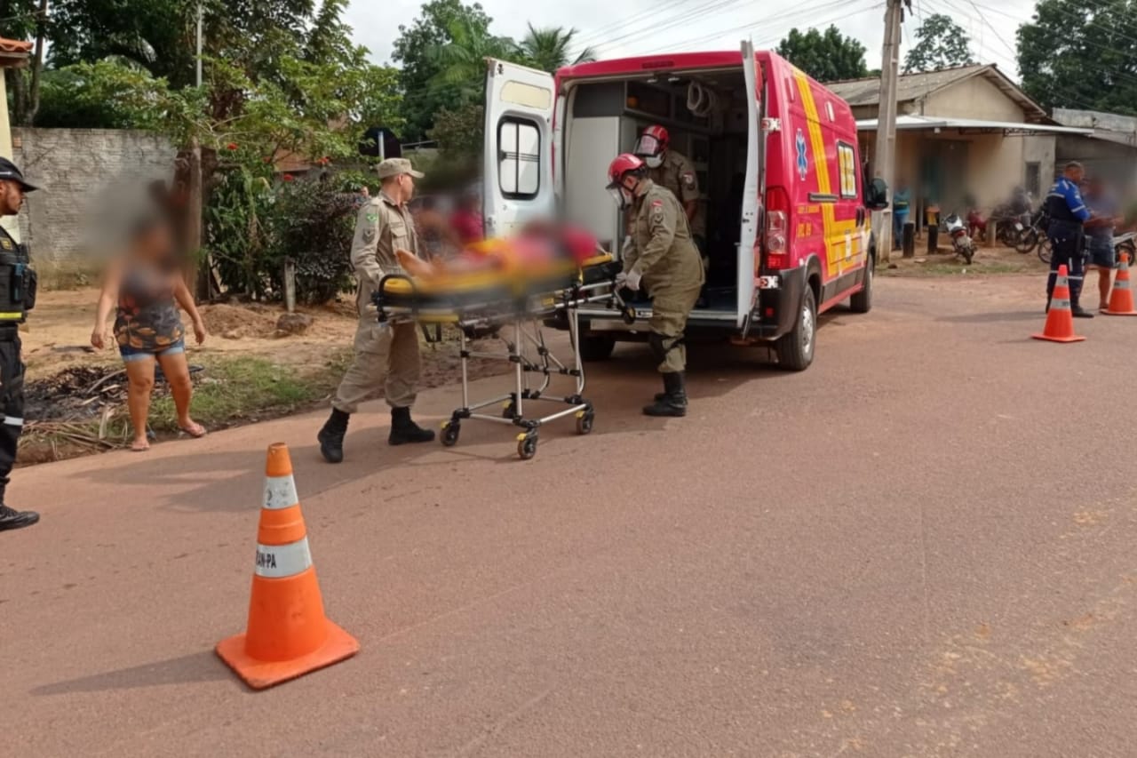 Colisão entre carro e motocicleta deixa uma pessoa ferida no Pará