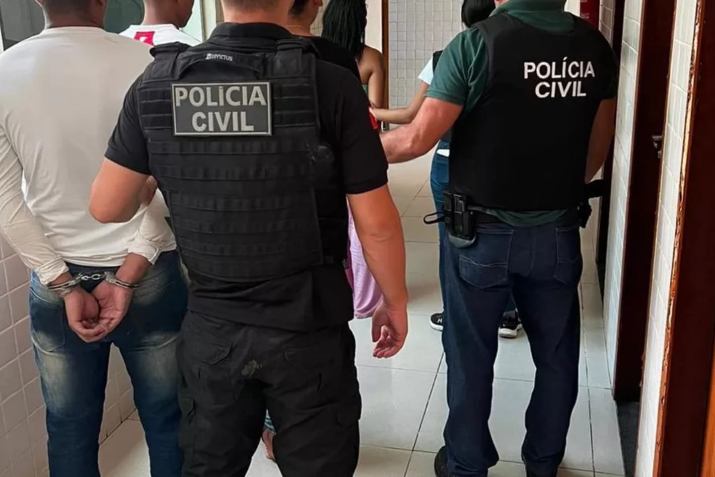 Quatro suspeitos de envolvimento em assalto à loja são presos no Pará