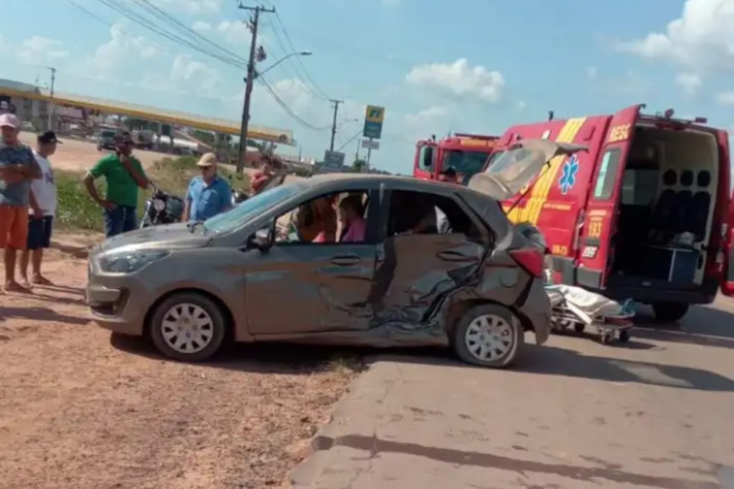 Colisão entre carros deixa uma pessoa ferida no nordeste do Pará