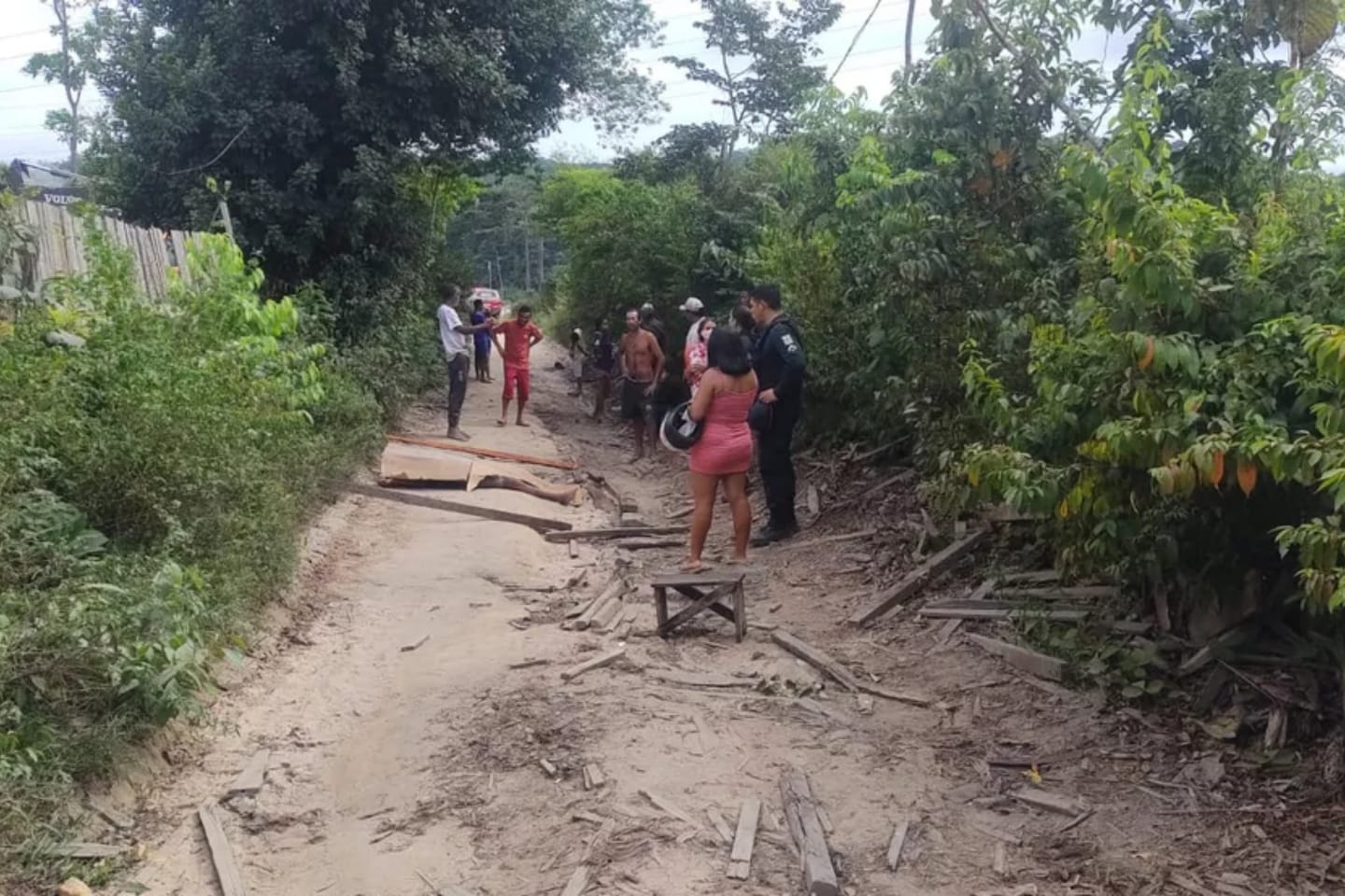 Homem é encontrado morto com corte no pescoço no Pará