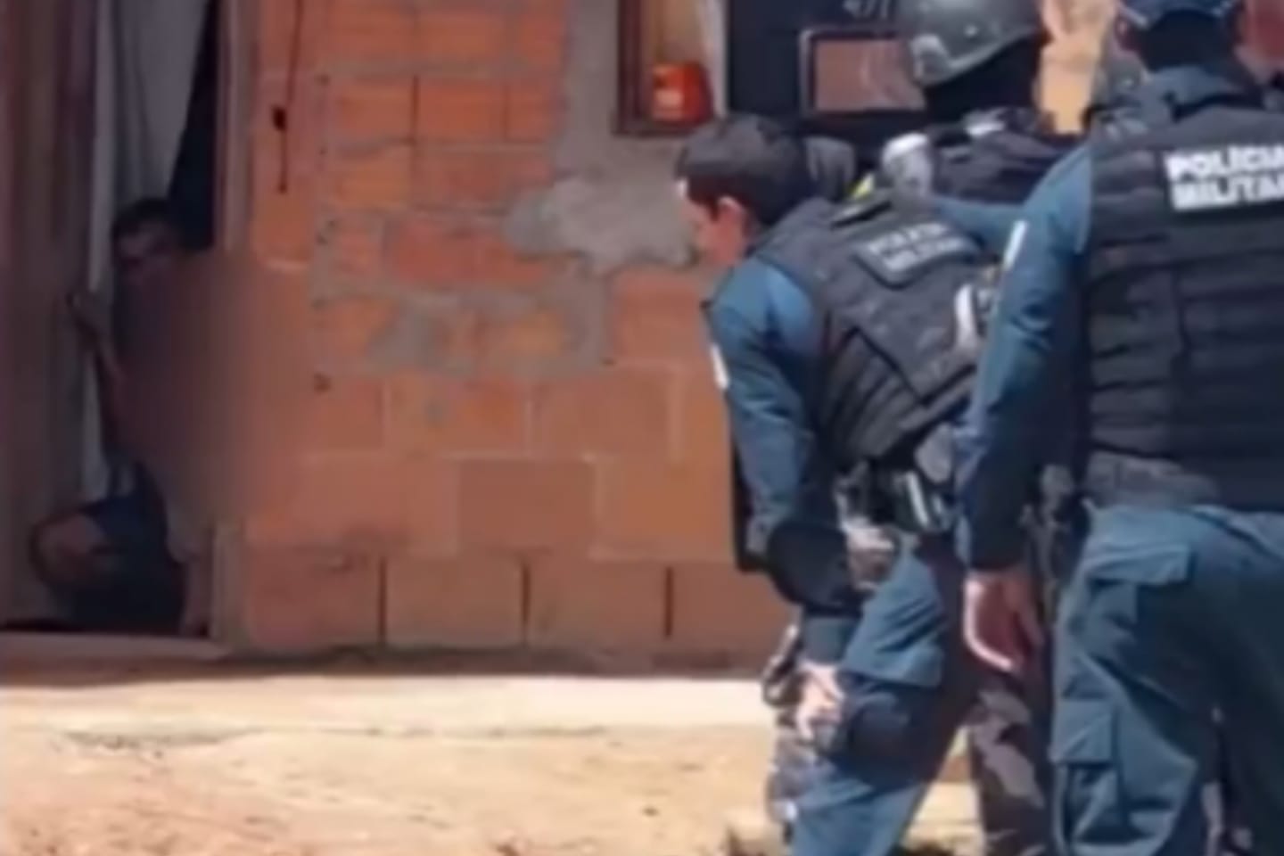 Suspeito de homicídio faz a própria família refém no Pará