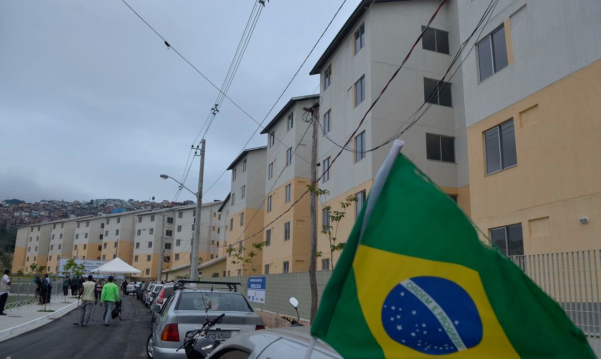 Câmara aprova ampliação de fundo de financiamento de habitação popular