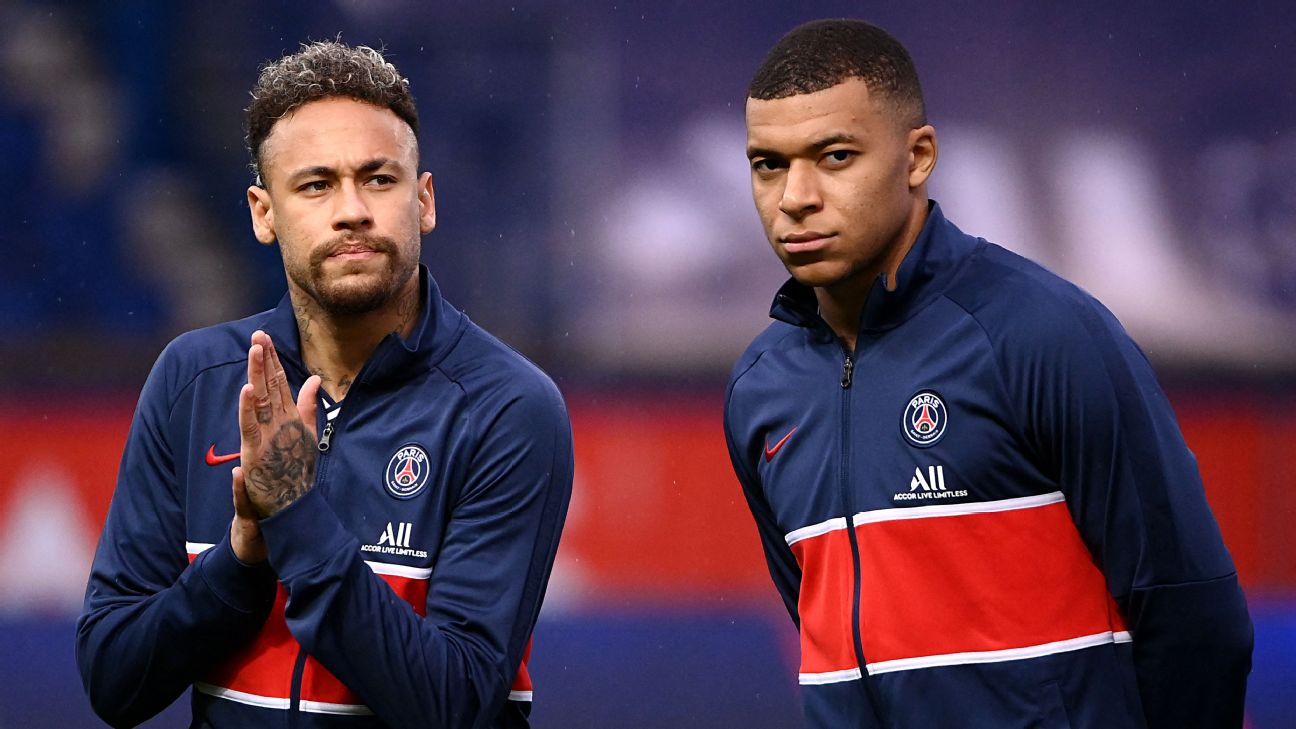 Após confusão, Mbappé e Neymar levam bronca da diretoria do PSG