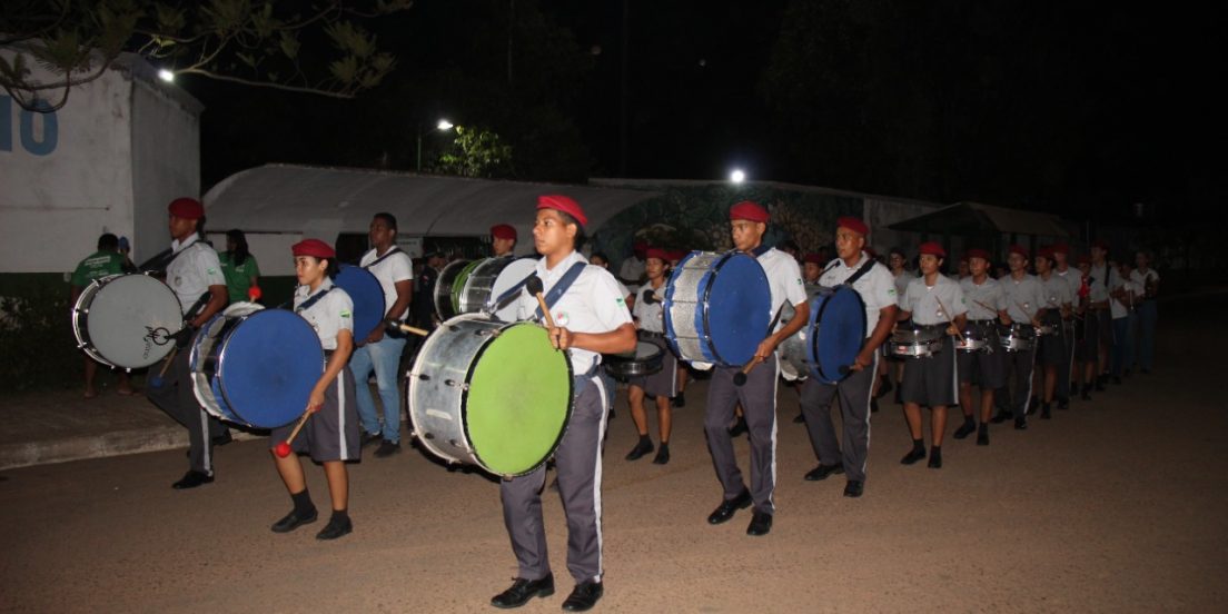 Alunos do Colégio Militar de Marabá ensaiam para desfile da Independência