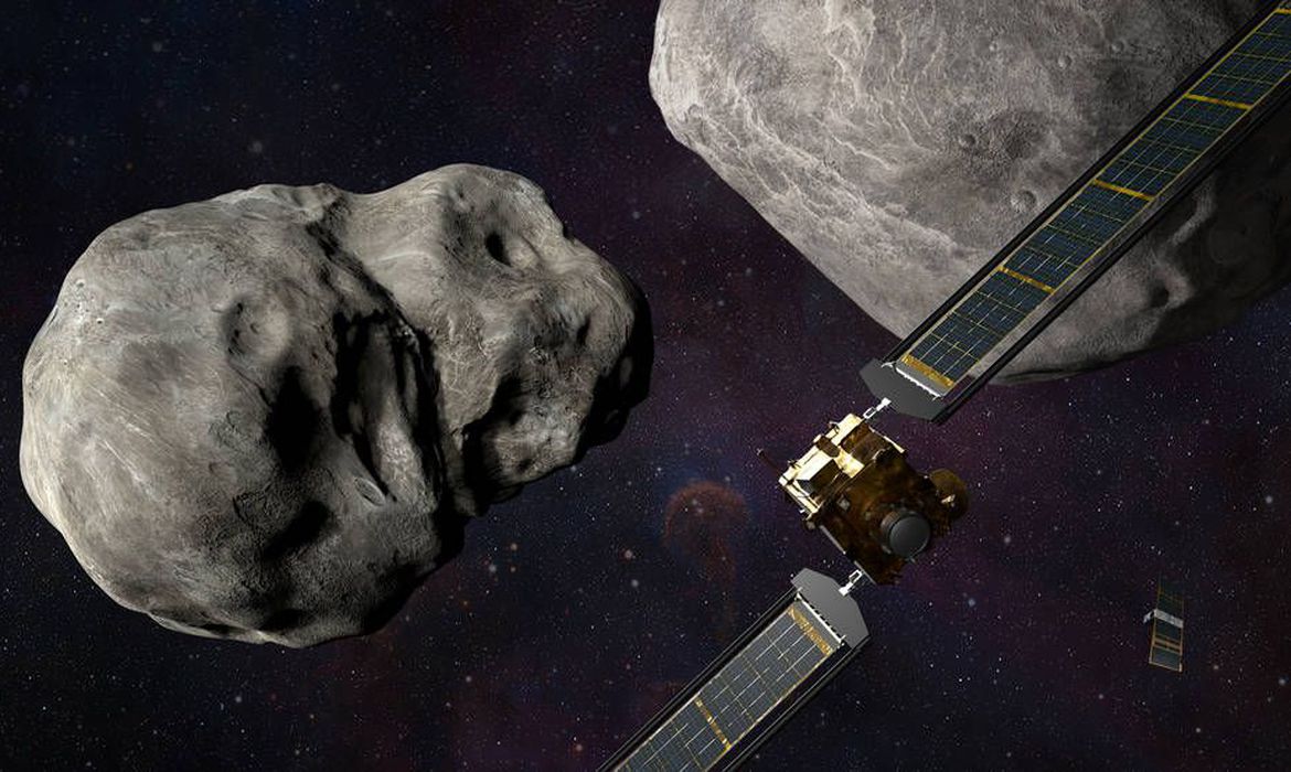 Espaçonave da Nasa atinge asteroide em teste de sistema de defesa