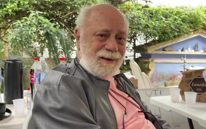 Ator Tonico Pereira desabafa após não conseguir trocar a prótese no pênis
