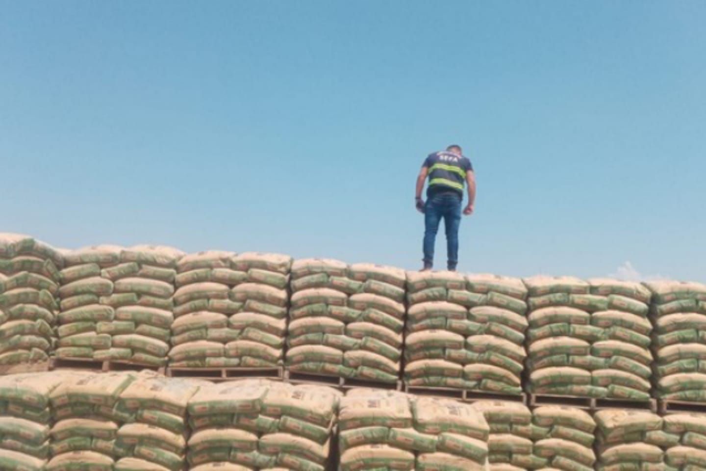 Sefa apreende carga de cimento avaliada em mais de R$ 1,5 milhão no Pará
