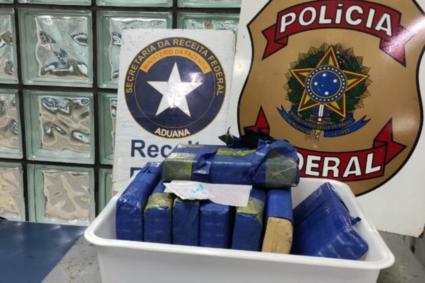 PF prende passageiro com 8 kg de cocaína no Pará