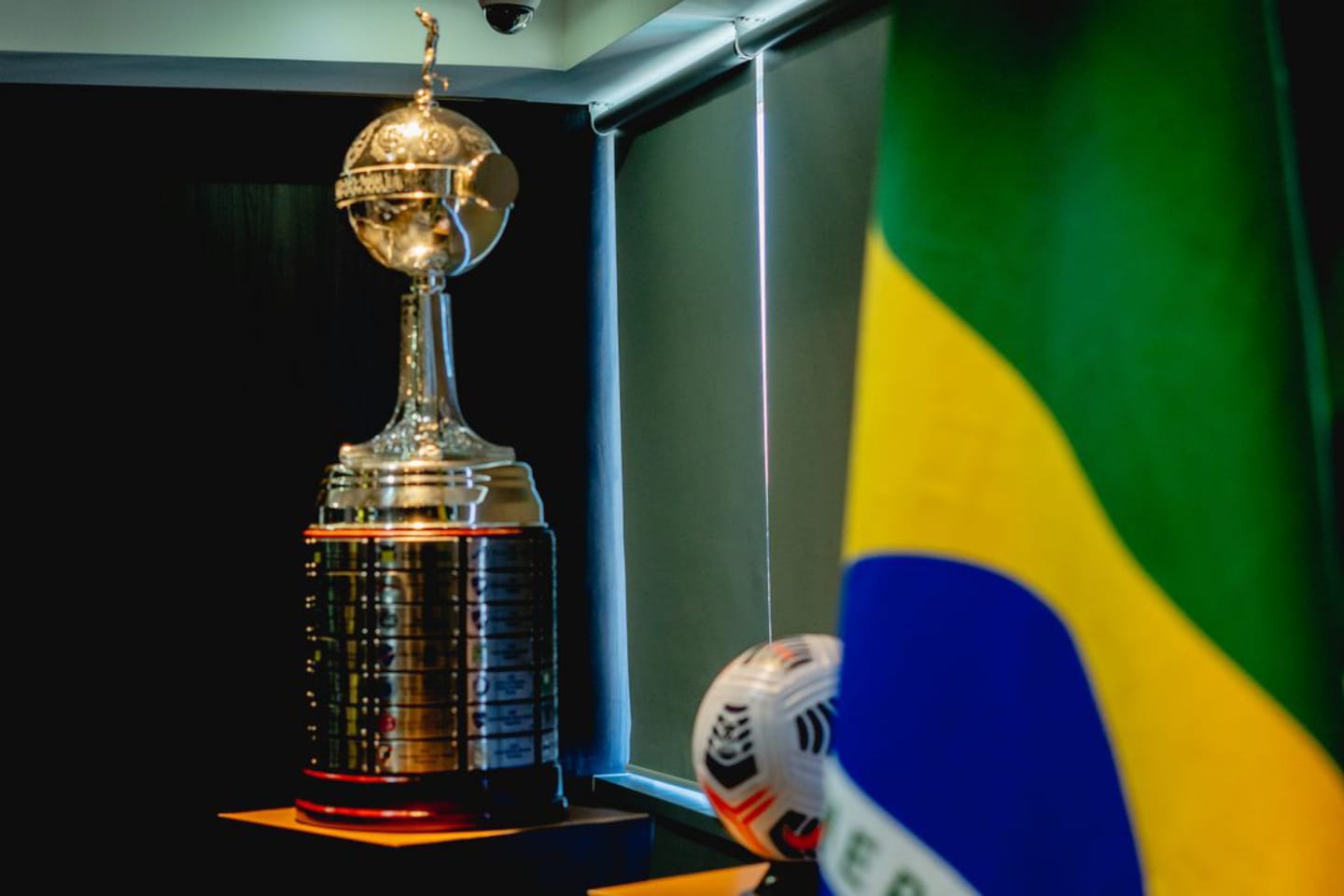 Flamengo e Athletico-PR disputam 5ª final brasileira da Libertadores