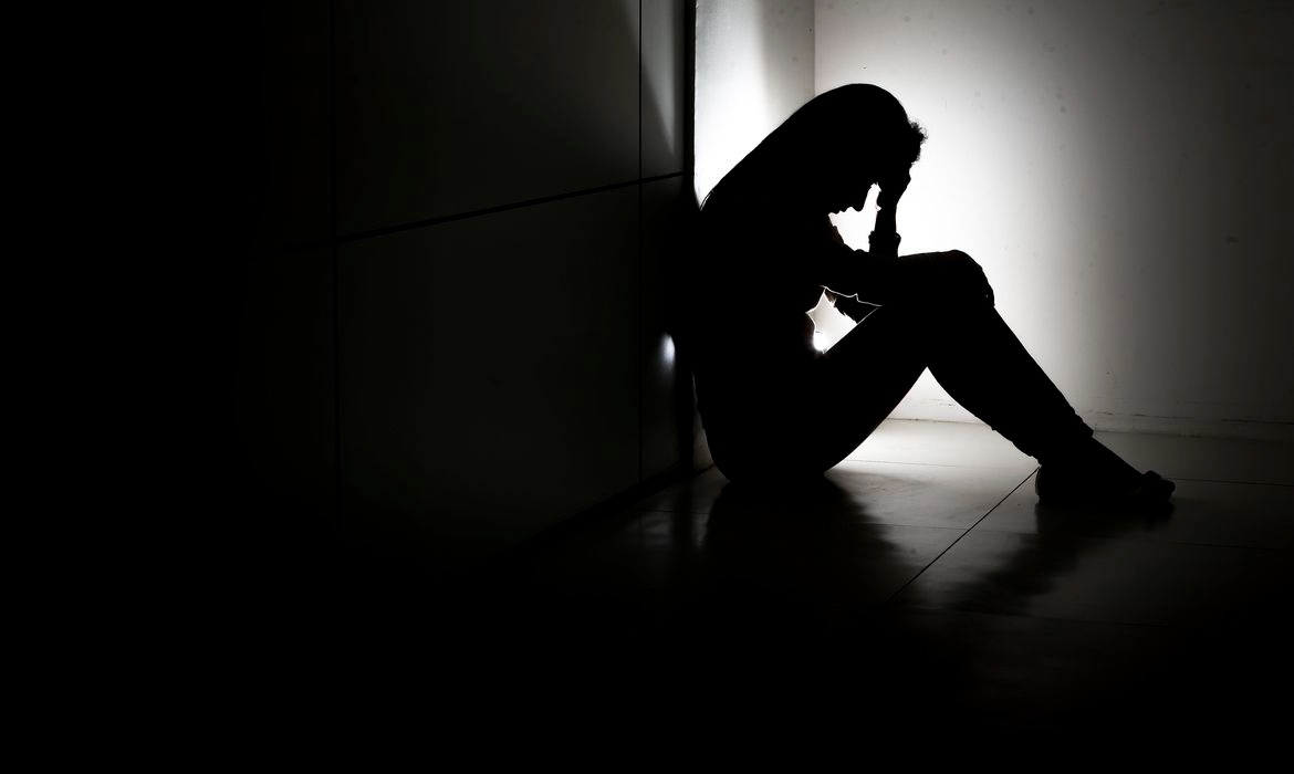 Conheça os tipos de depressão e riscos que acarretam
