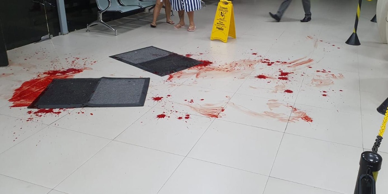 Homem morre após ser atingido por tiro e tem carro roubado no Pará