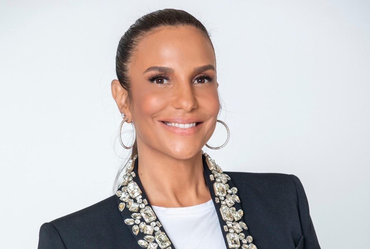 Ivete Sangalo é internada às pressas após infecção intestinal