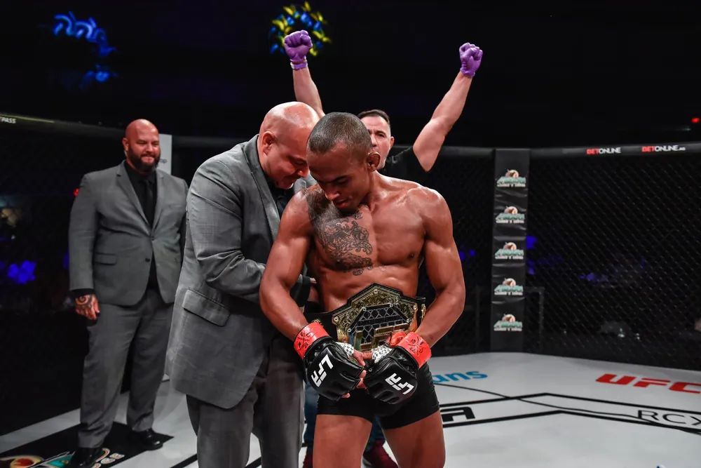Paraense Carlos Mota assina com o UFC e estreia neste sábado (29)