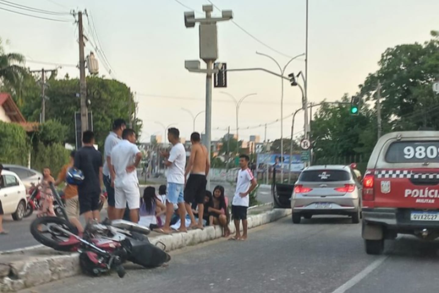Motociclista morre após colidir com placa de sinalização em Ananindeua