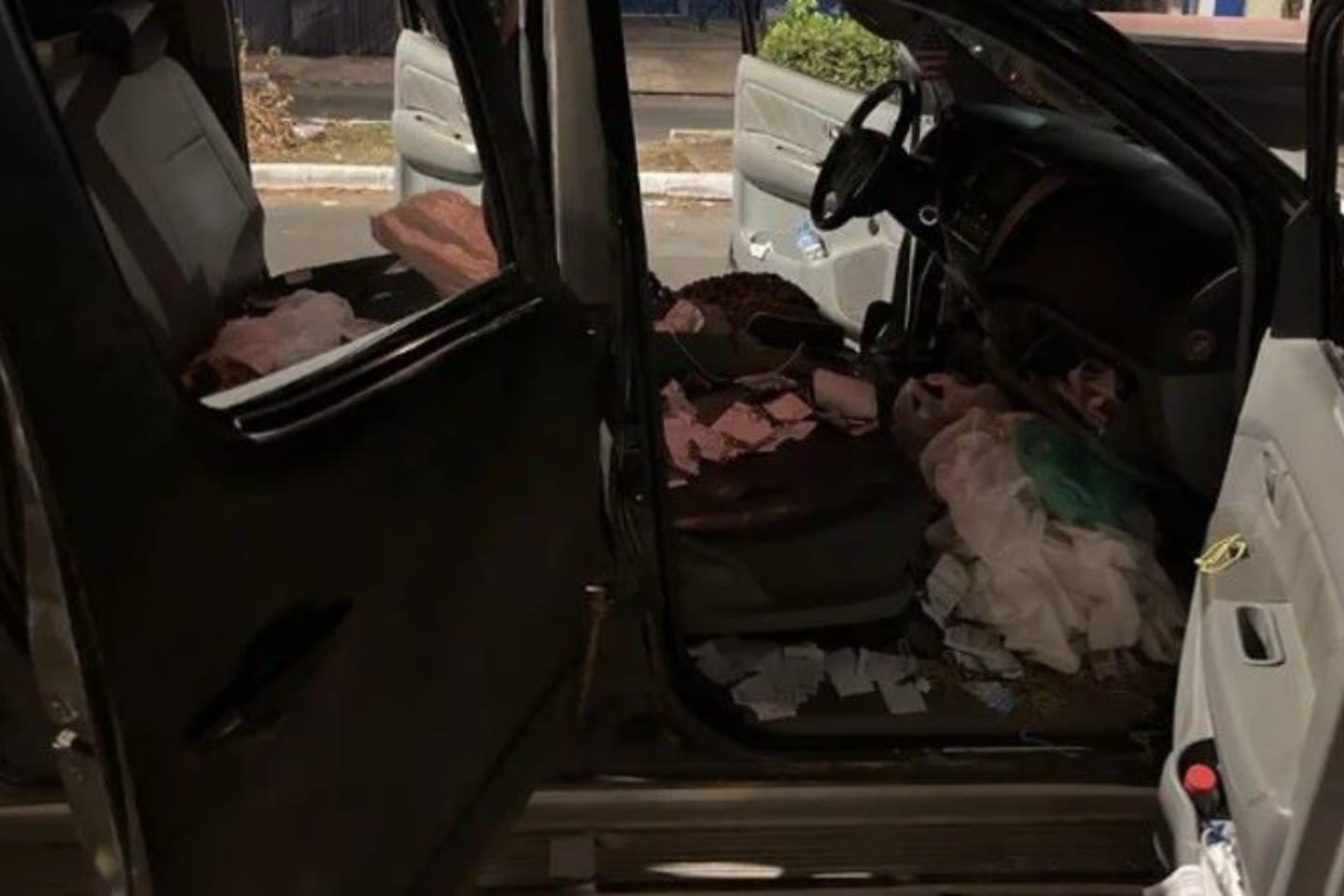 Homens são presos pela Polícia Federal espalhando santinhos no Pará
