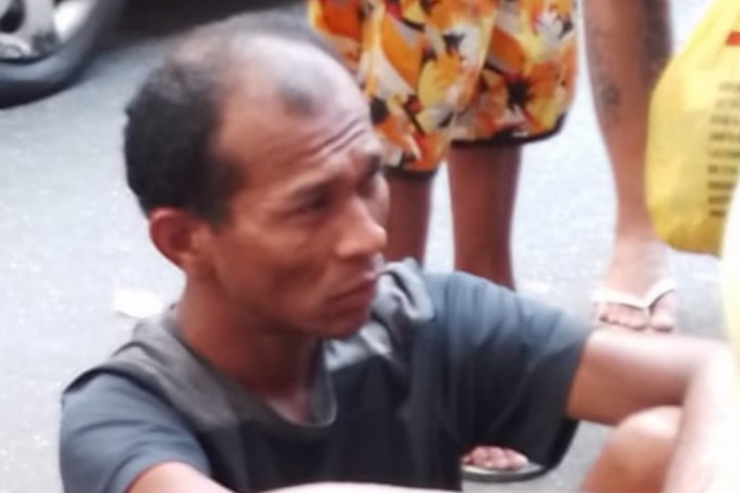 Homem tenta roubar cordão e é detido pela população no Pará