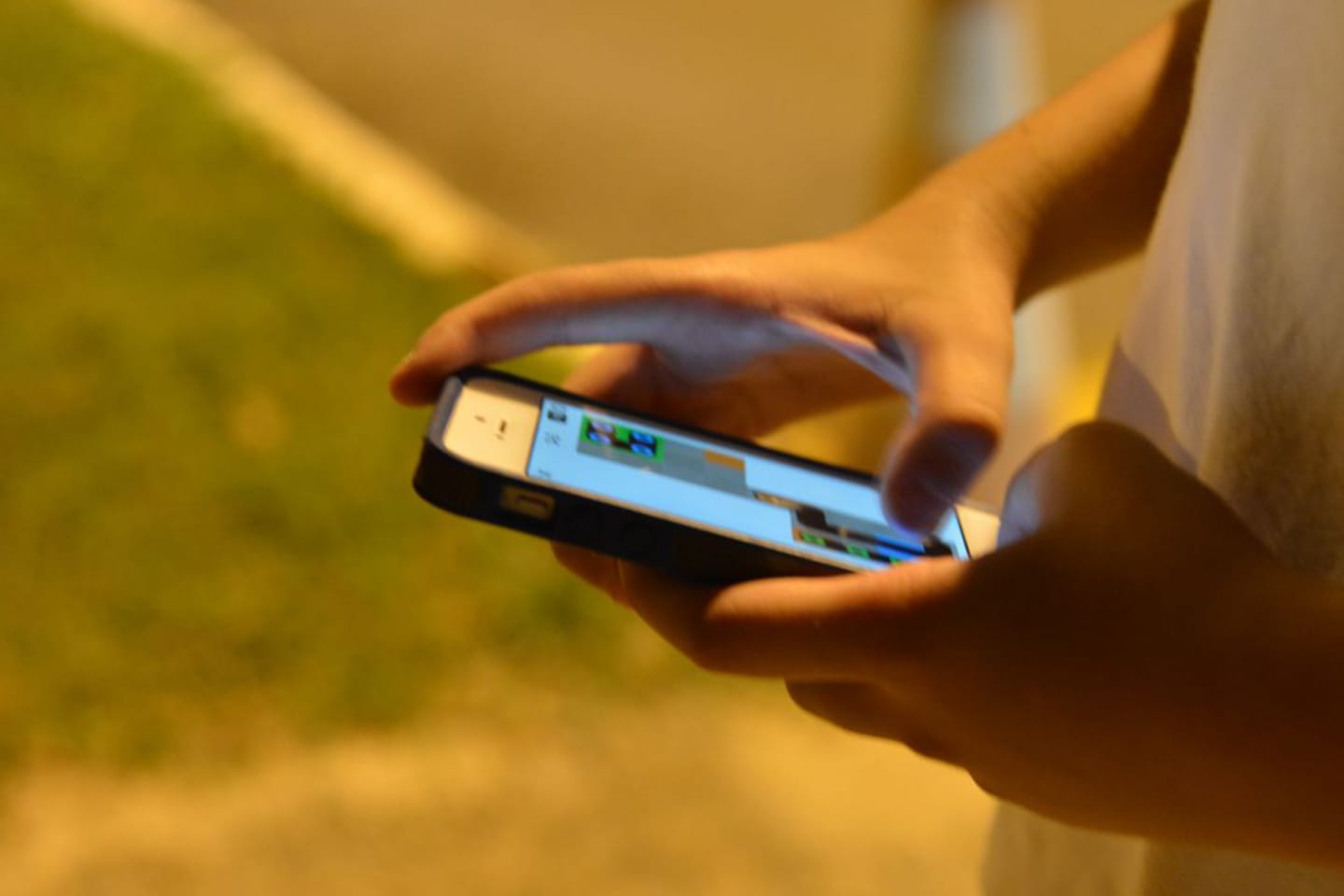 Guias orientam crianças e pais para uso seguro da internet