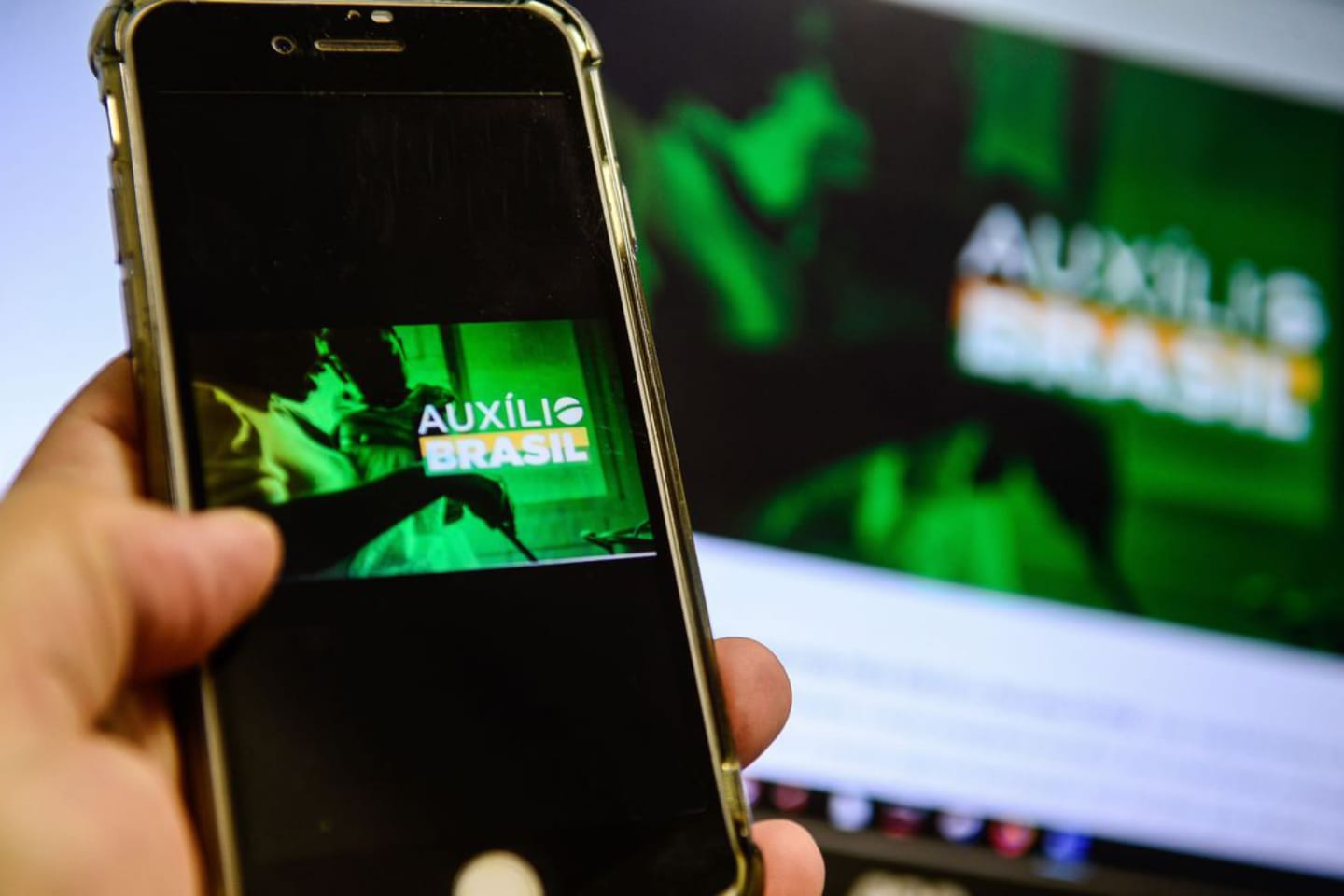 Auxílio Brasil é pago hoje a beneficiários de NIS final 2