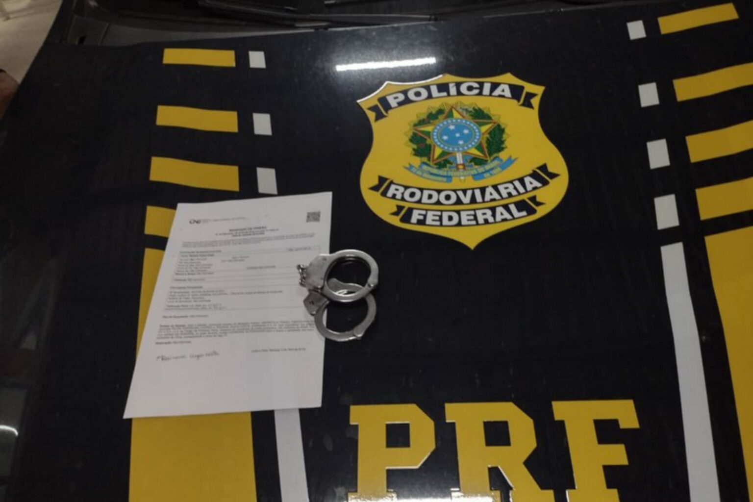 PRF prende mulher procurada pela justiça do Amazonas em Santarém