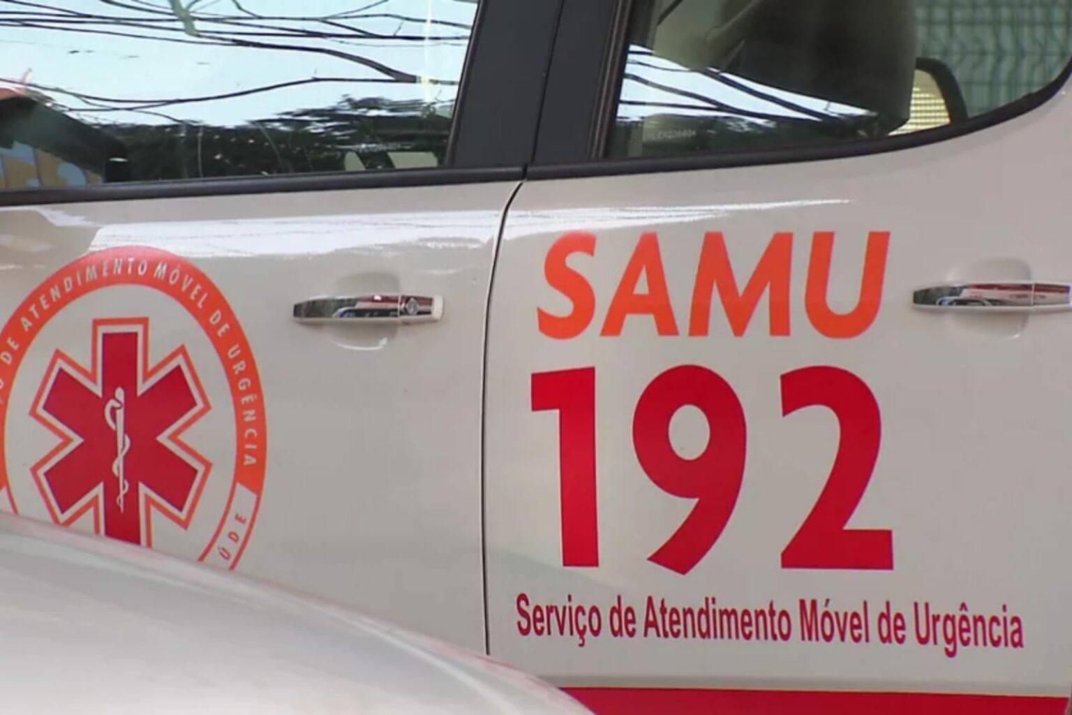 Condutor e passageiro sofrem ferimentos após colisão com trator no Pará