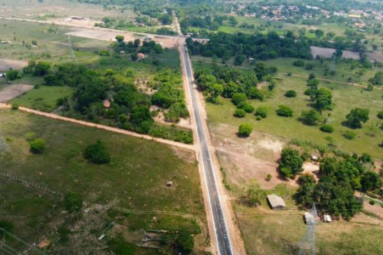 Pavimentação da VP-13 é finalizada em Canaã dos Carajás
