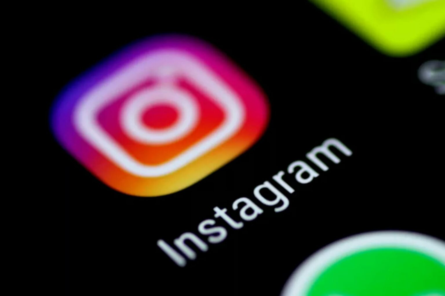 Saiba como bloquear ofensas que trocam letras por números no Instagram