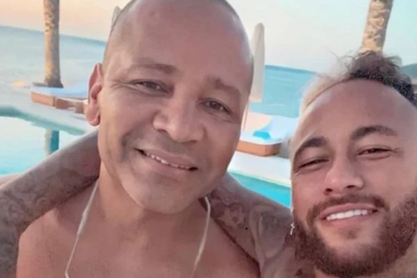 Pai de Neymar sofre acidente em festa com a Seleção Brasileira