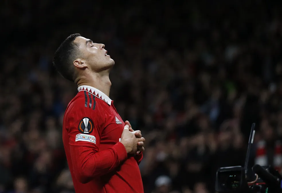 Manchester United anuncia saída de Cristiano Ronaldo