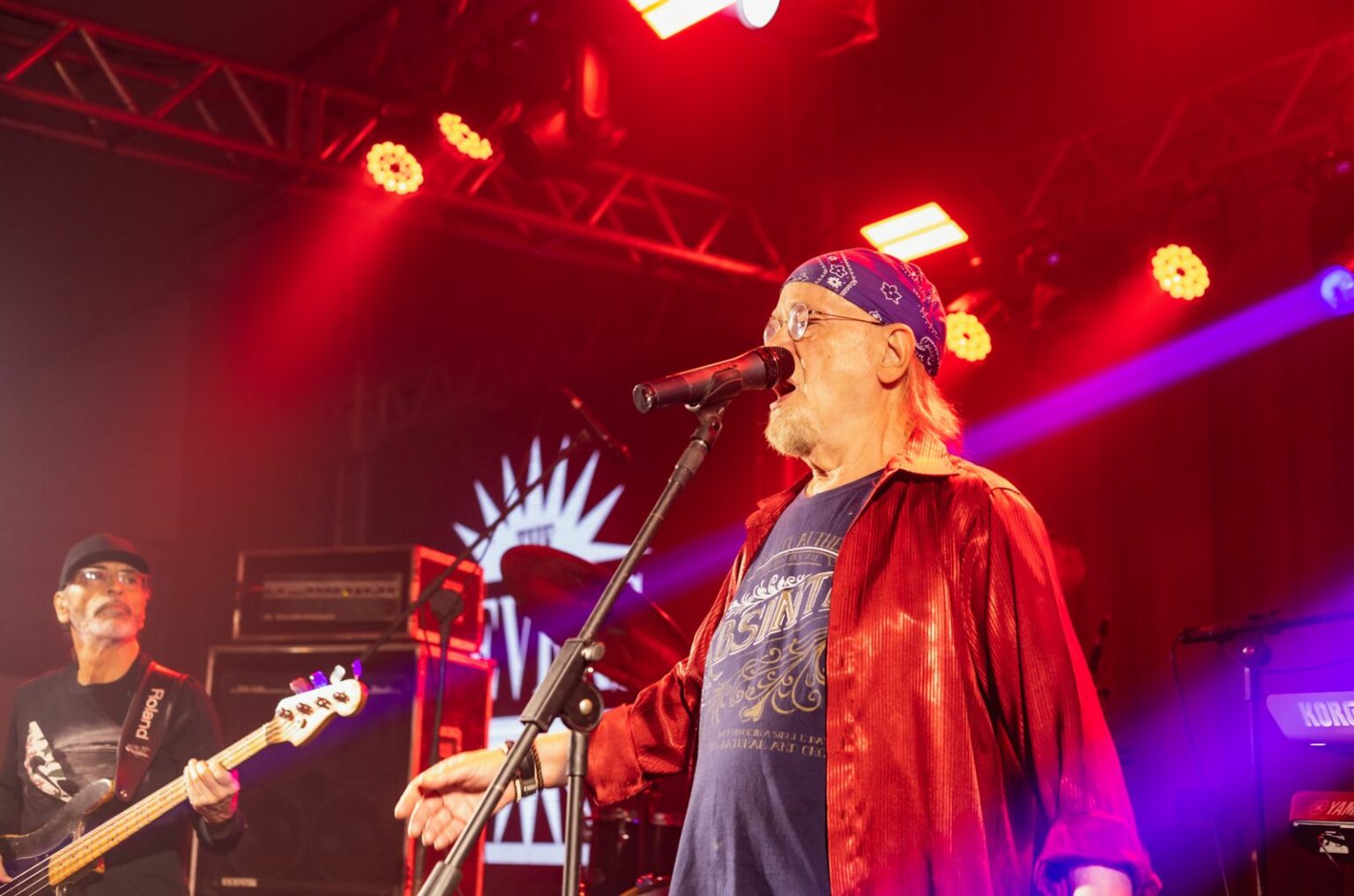 Acim Marabá celebra cinquentenário com show da banda The Fevers