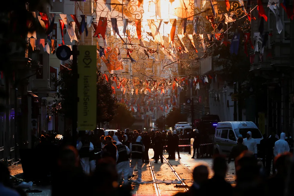 Explosão em Istambul deixa 6 mortos e 53 feridos