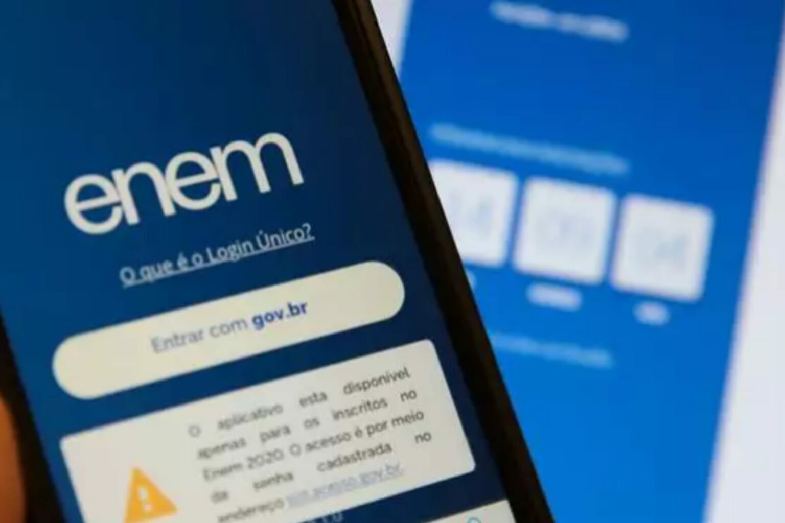 Enem 2022: estudantes já podem acessar o cartão de confirmação