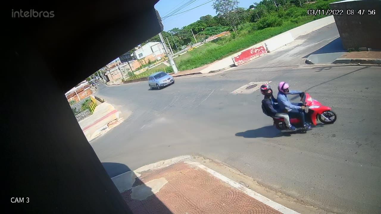 VÍDEO: Criminosos invadem escola, “tocam o terror” e fazem “arrastão” em Parauapebas