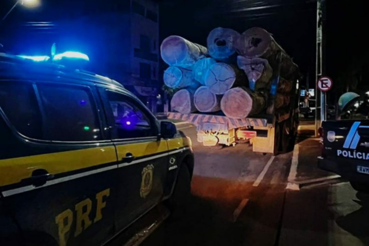 PRF apreende 30 m³ de madeira ilegal em Tucuruí