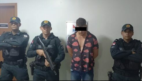 PM flagra homem com drogas em Parauapebas