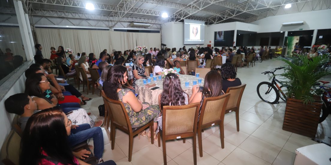 145 alunos e professores serão condecorados em Marabá
