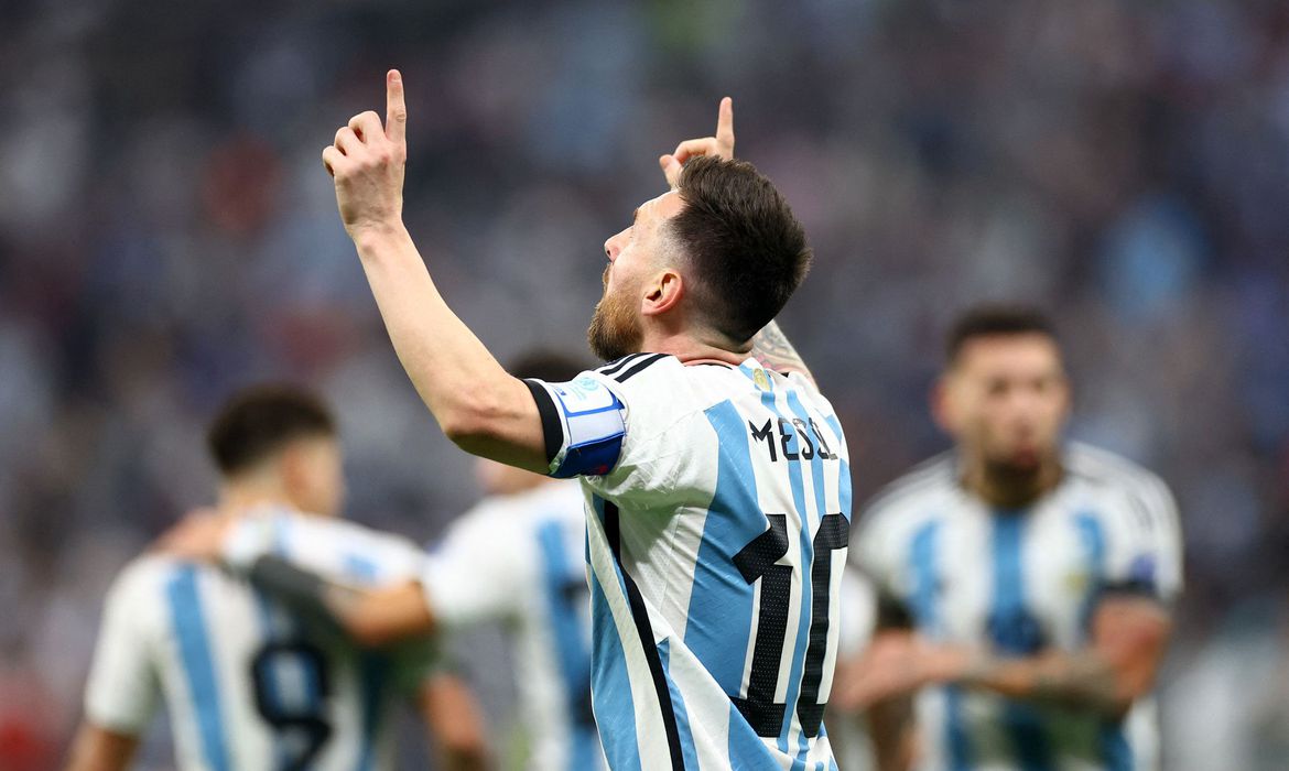 Argentina vence França nos pênaltis e conquista 3º título da Copa do Mundo