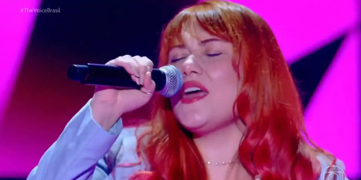 Vídeo: Paraense Bela Portugal avança de fase no The Voice Brasil
