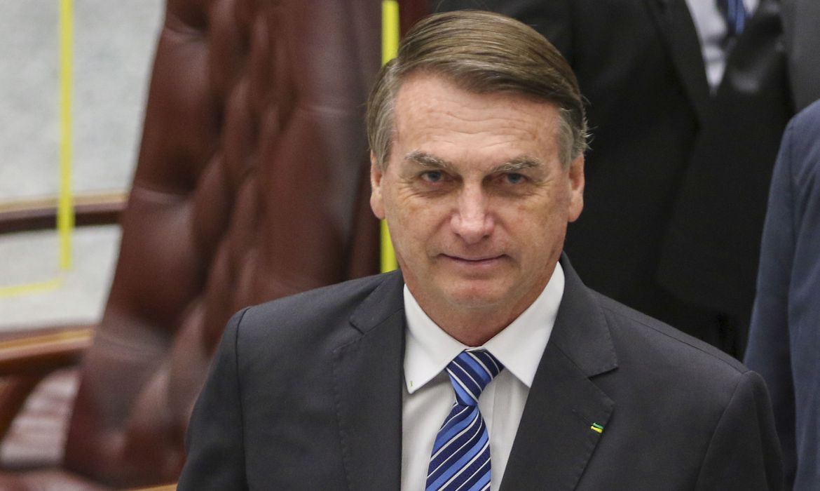 STF forma maioria para manter condenação de Bolsonaro e aliados