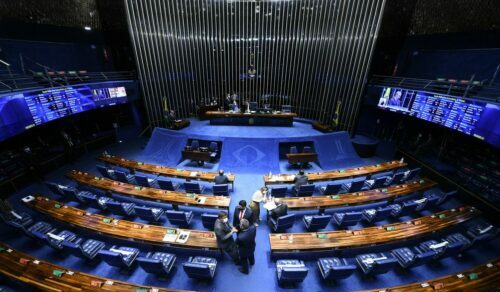 Senado aprova PEC da Transição em primeiro turno