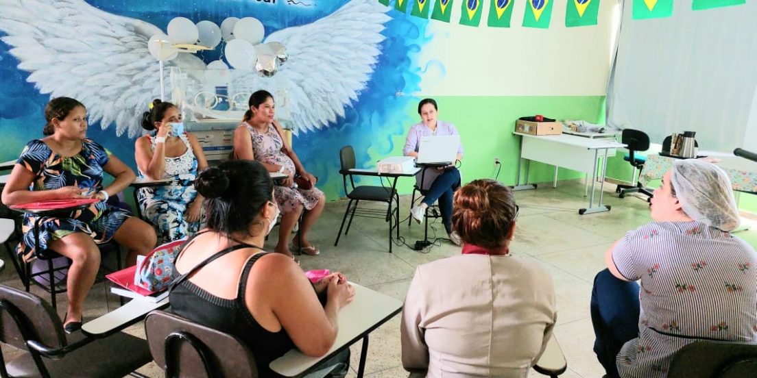 Gestantes recebem orientações sobre o parto no HMI