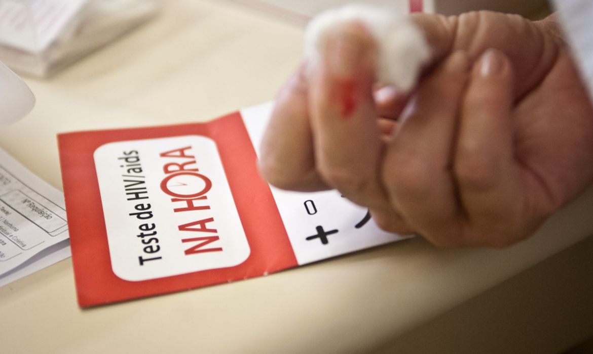Desigualdades prolongam pandemia de Aids, diz ONU