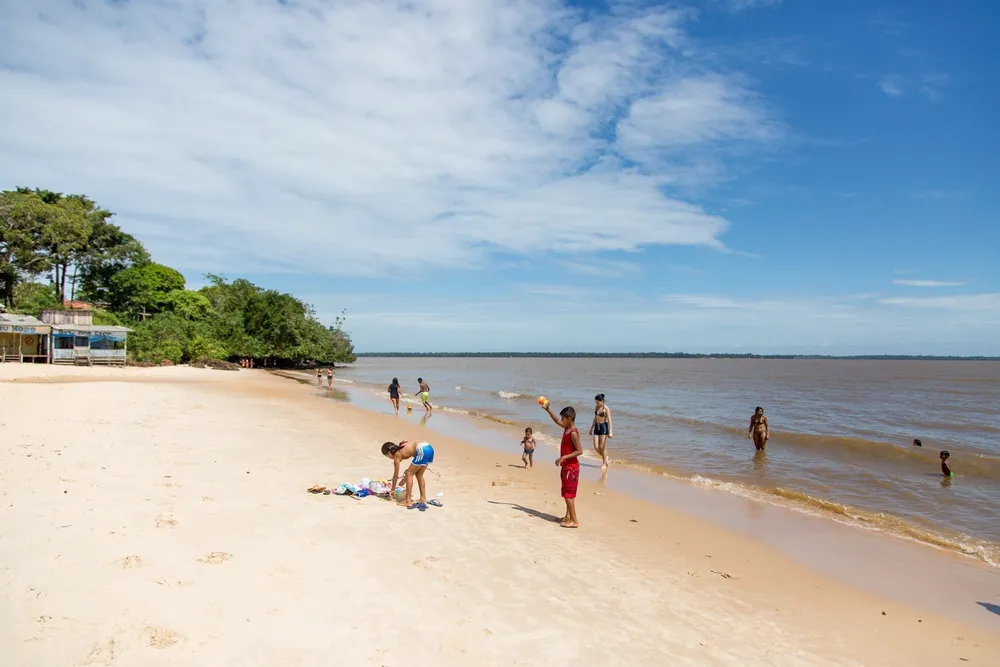 Pará tem uma praia imprópria para banho, relata Semas