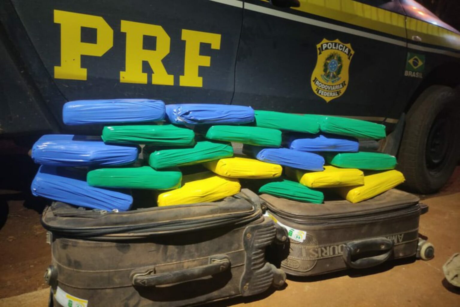 PRF apreende 20 kg de maconha em Medicilândia