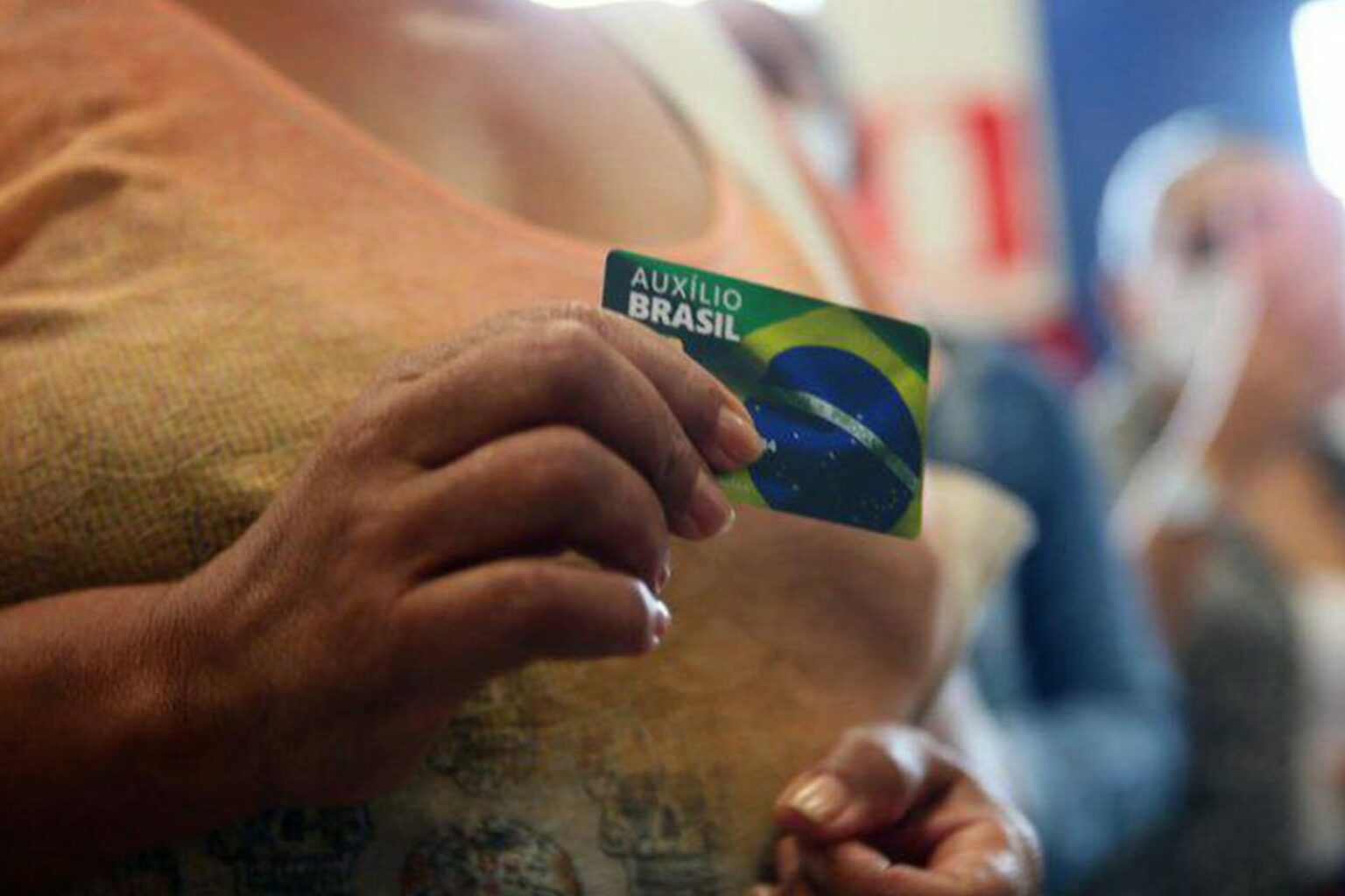 Divulgado calendário de pagamentos do Auxílio Brasil para 2023