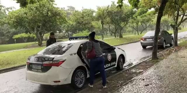 Mulher dá à luz e abandona bebê para afastar suspeita de traição