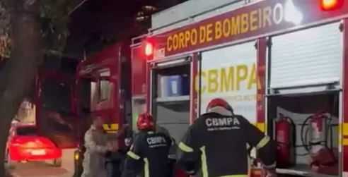 Carro explode dentro de garagem no Pará