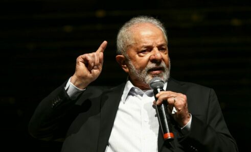 Lula deve deixar encontro com Biden para o início de 2023